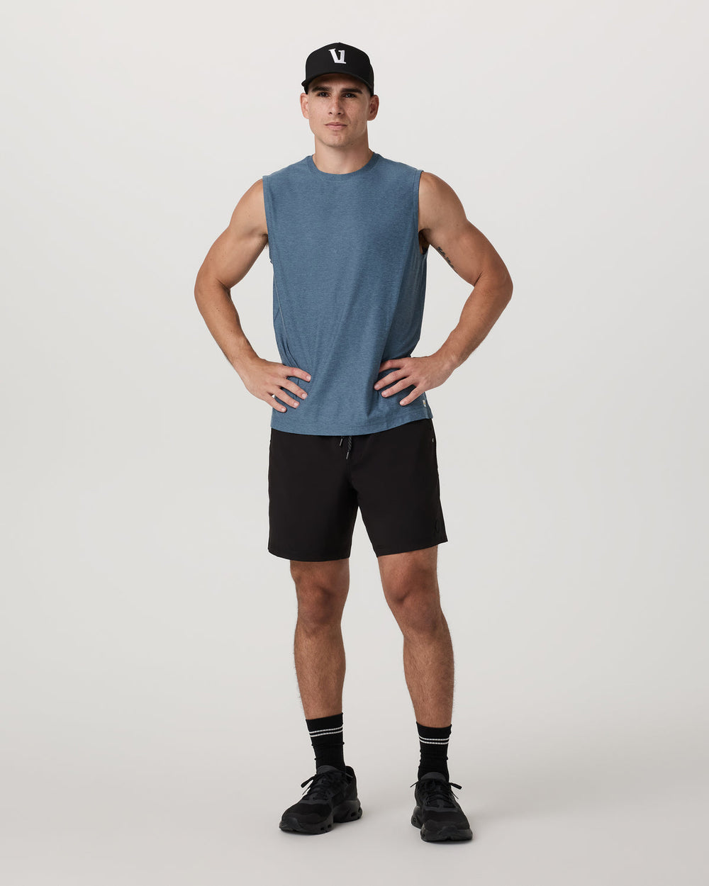 Strato Muscle Tee Men's Pool Blue Heather Tank Top | Vuori Outlet