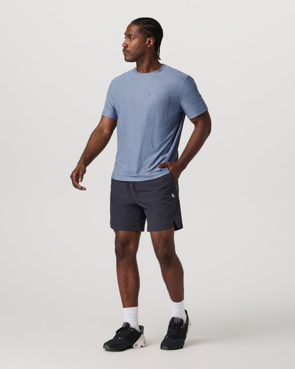Men's Short Sleeve Strato Pocket Tee - Relaxed Chambray | Vuori US