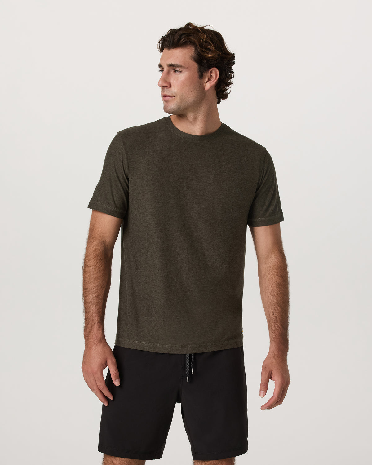 Strato Tech Tee Men's Dark Oregano Heather T-Shirt | Vuori
