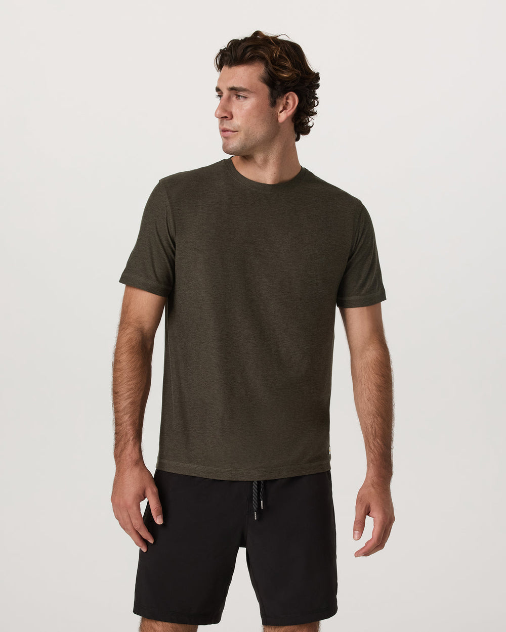 Strato Tech Tee Men's Dark Oregano Heather T-Shirt | Vuori