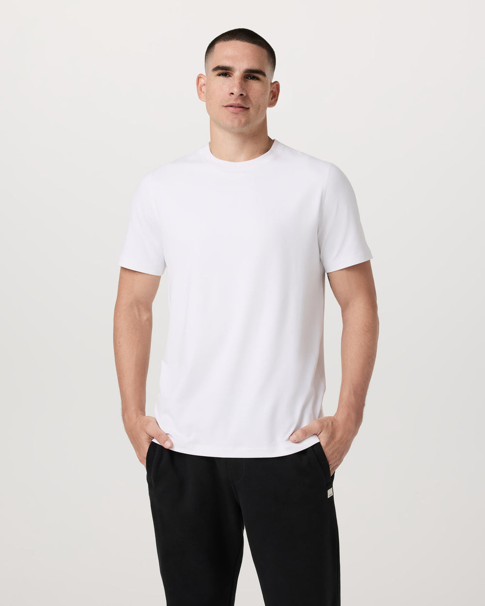Men's Short Sleeve Ponto Performance Tee White | Vuori