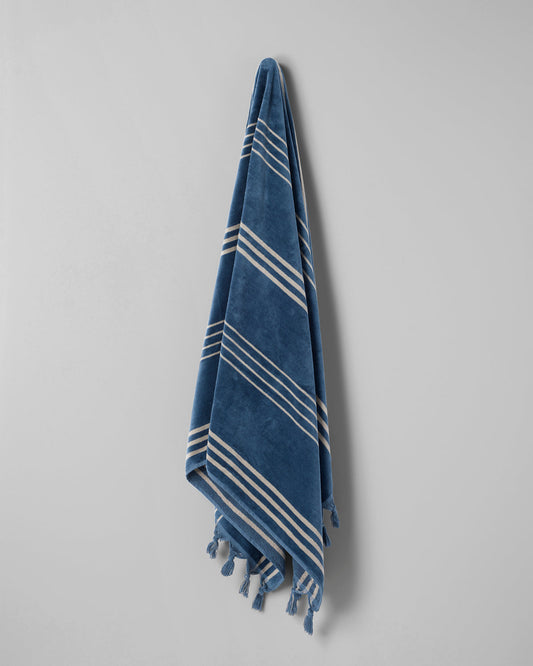 Fringe Beach Towel Versatile Towel - Pond | Vuori Discount