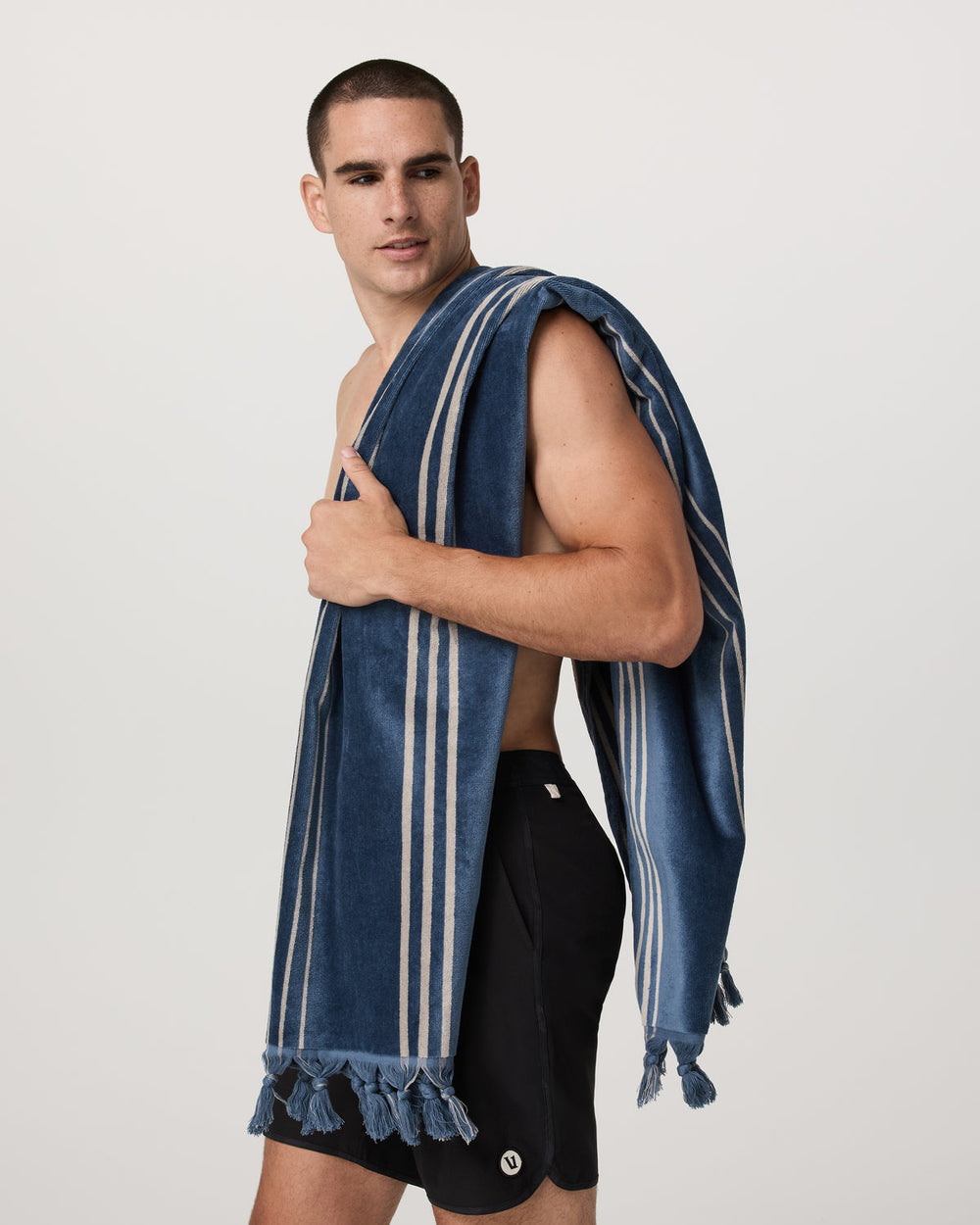 Fringe Beach Towel Versatile Towel - Pond | Vuori Discount