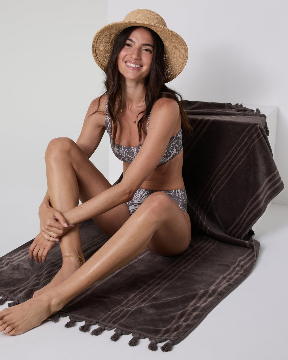 Fringe Beach Towel Java Quick Dry Towel | Vuori On sale