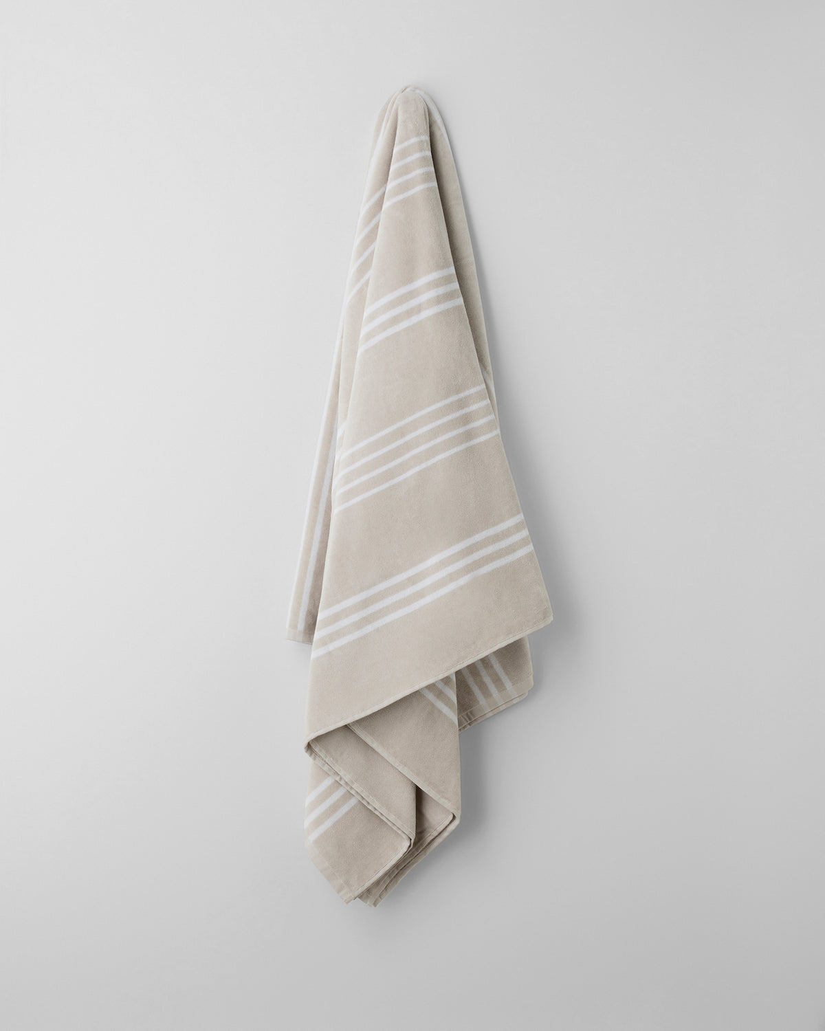 Offshore XL Beach Towel Natural | Vuori For sale